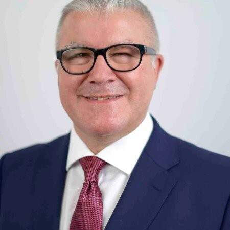 Tony Earl